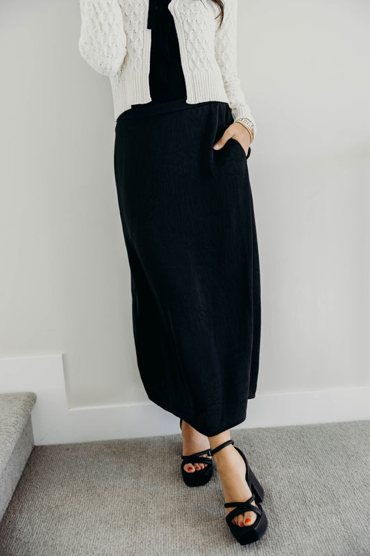 SILK MAXI SKIRT IN BLACK