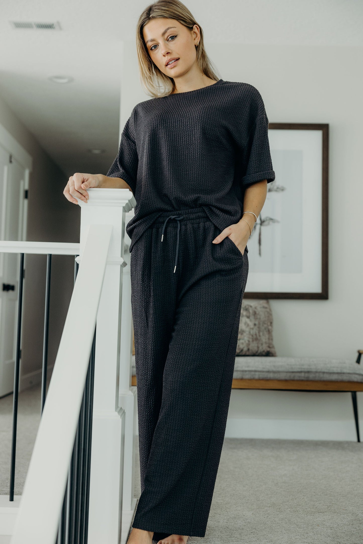 TEXTURED KNIT PANT IN RICH CHARCOAL