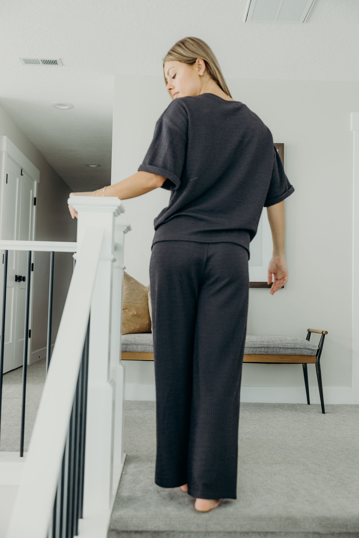 TEXTURED KNIT PANT IN RICH CHARCOAL