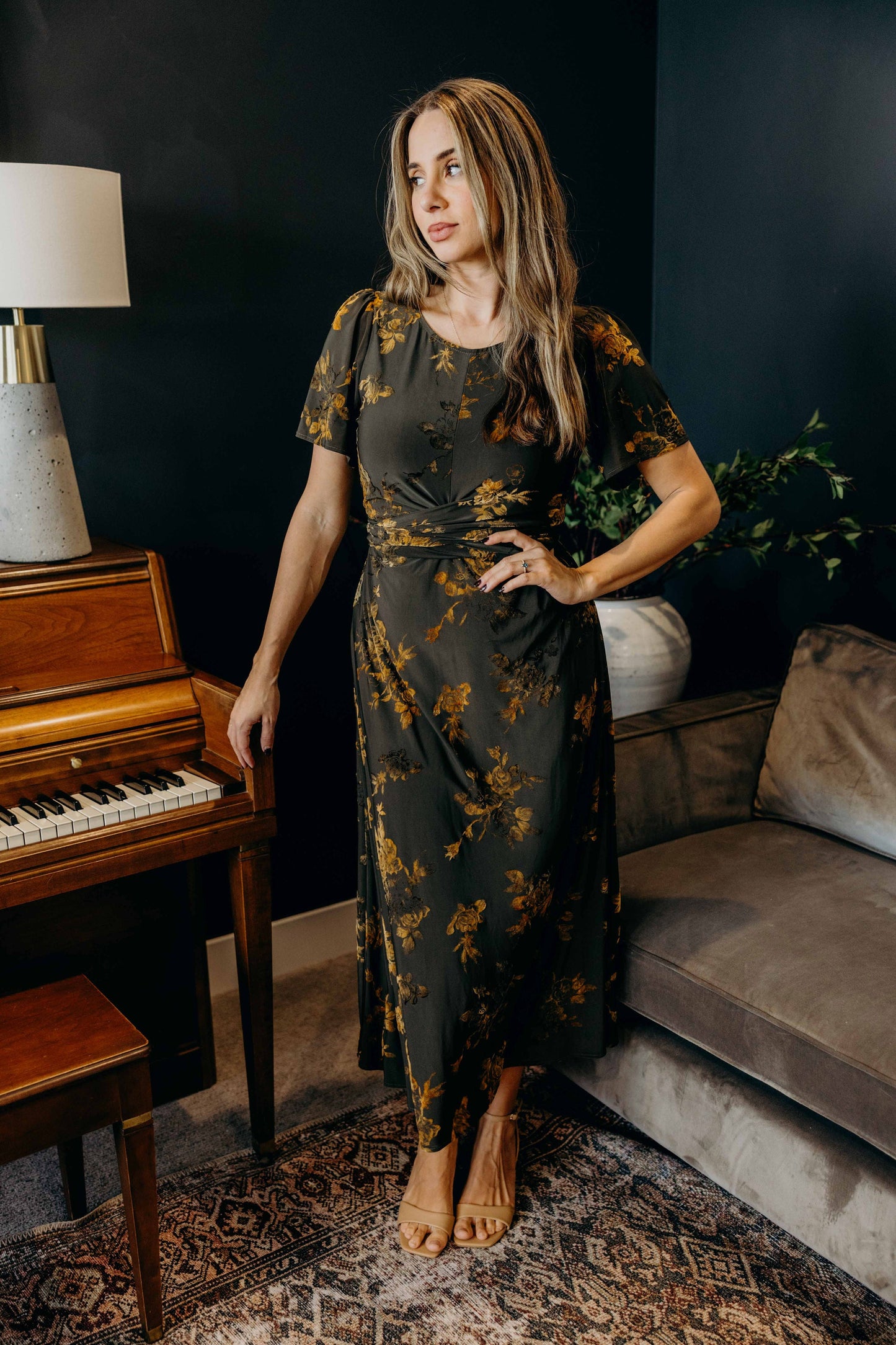 THE THAYER IN GOLDEN ROSE